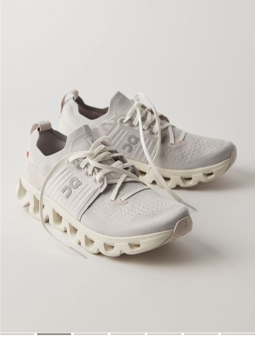 On Cloudswift 4 Women’s Sneakers in light gray
